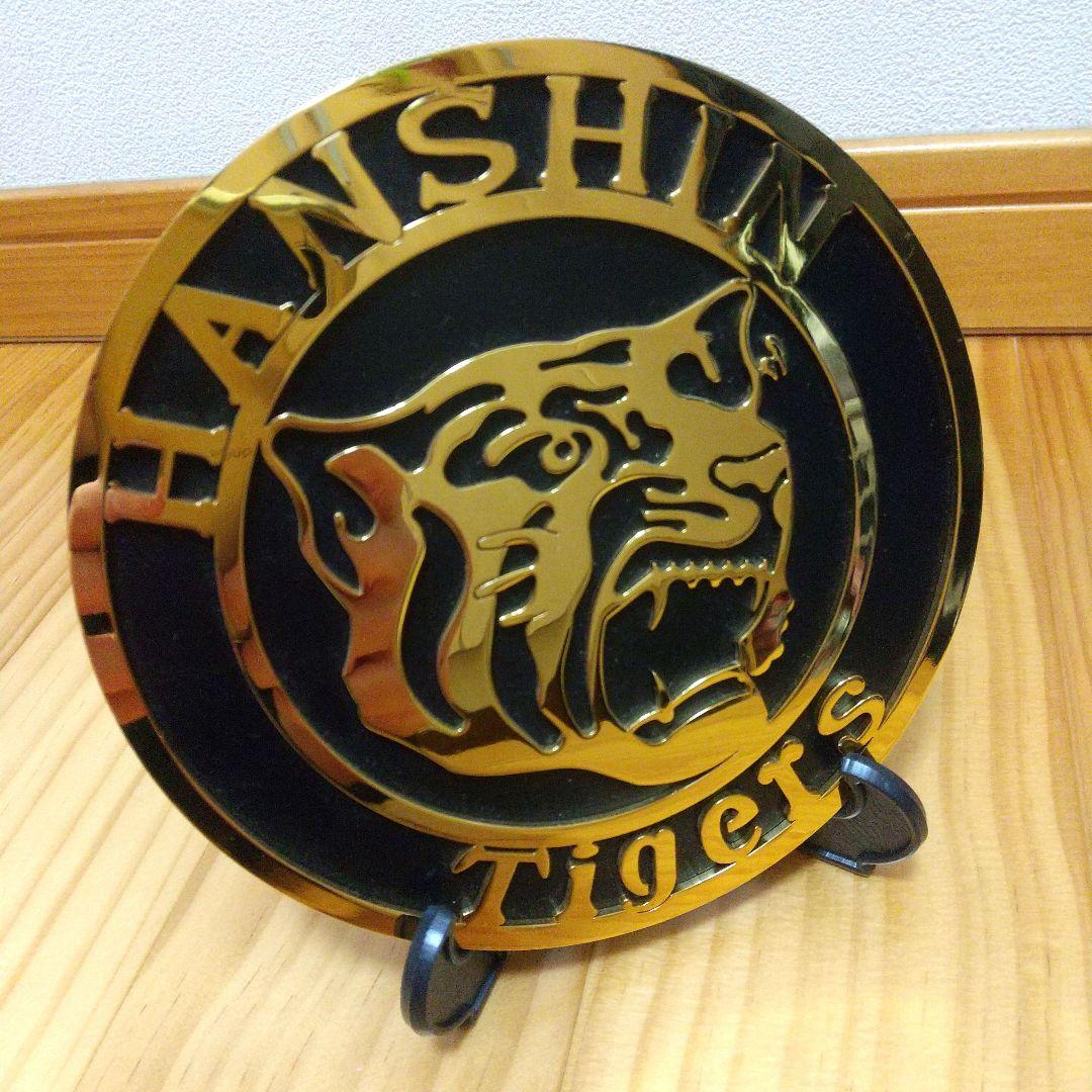 未使用 】阪神タイガース 2003年 優勝記念 ゴールド 楯 - メルカリ