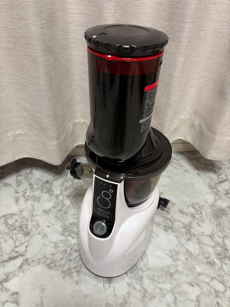 Kuvings クビンス ホールスロージューサー JSG-121 - メルカリ