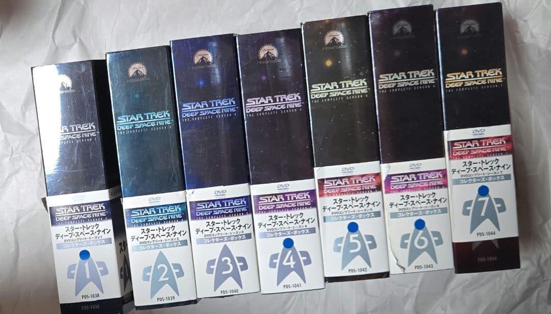 スター•トレック　ディープ•スペース•ナイン　コレクターズ•ボックス　セット ゲオ公式通販サイト/ゲオオンラインストア【中古】スタートレック