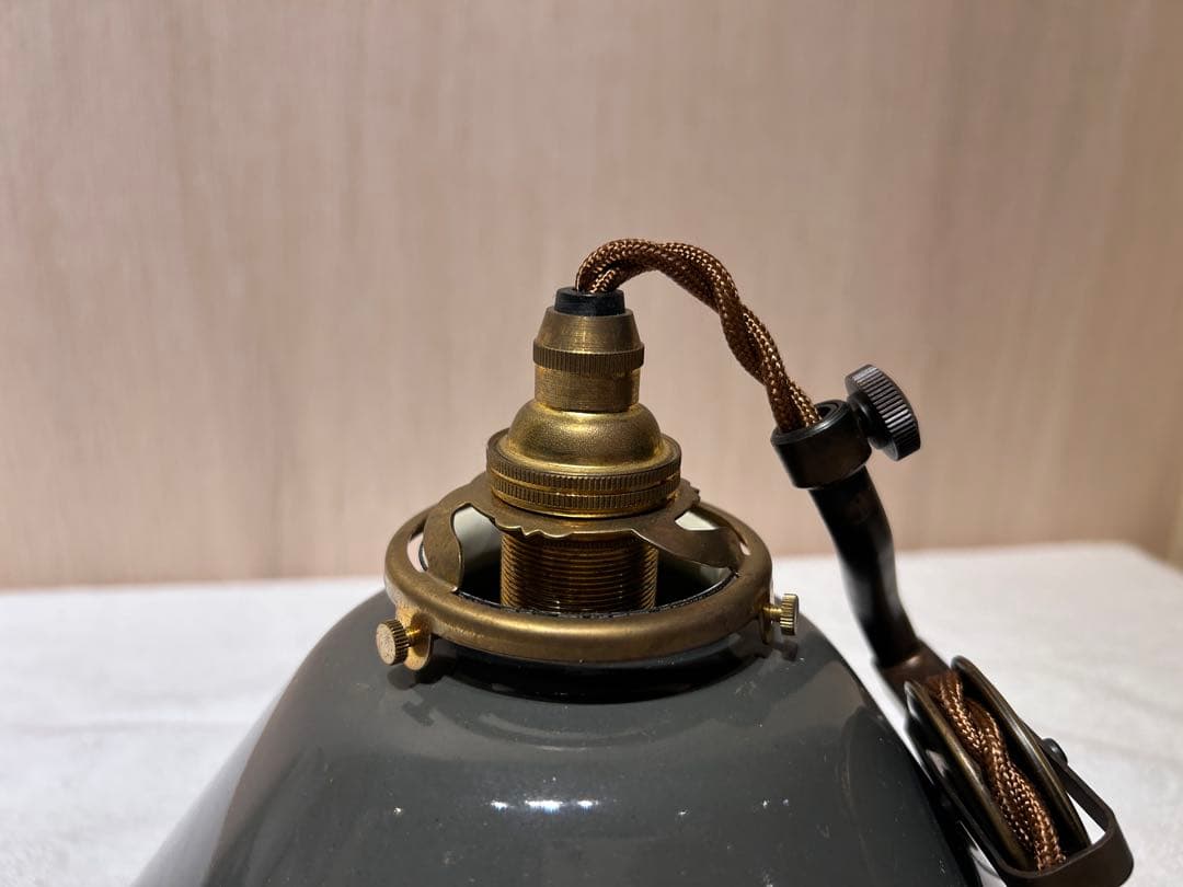 や*ん様 420 Flame galette enamel 琺瑯ペンダントライ - メルカリ