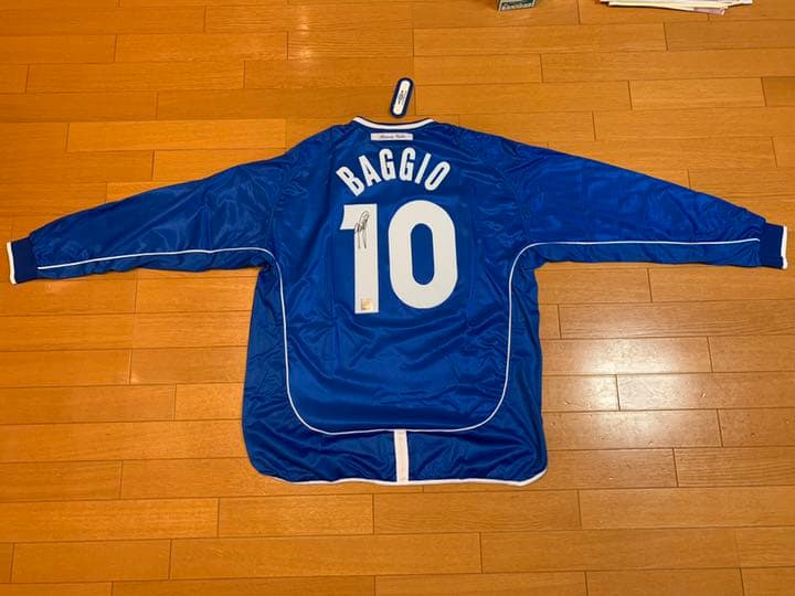 バッジョ 直筆サイン ユニホーム 鑑定書 写真付き - メルカリ