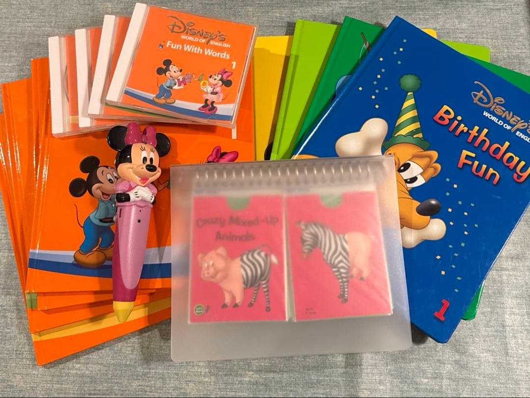 DWE Fun with Words Fun and games 本、CDセット - メルカリ