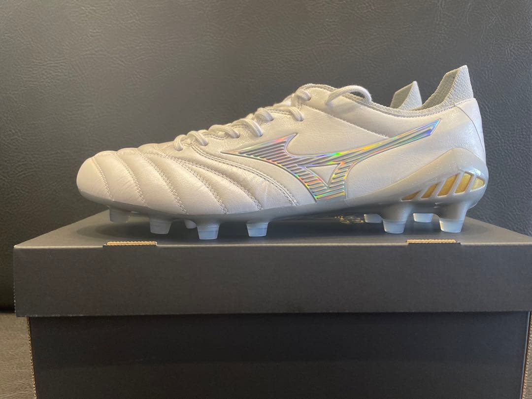 モレリアネオスリージャパン MIZUNO ミズノ モレリア NEO 3 JAPAN(ブラック×サックス) P1GA208018