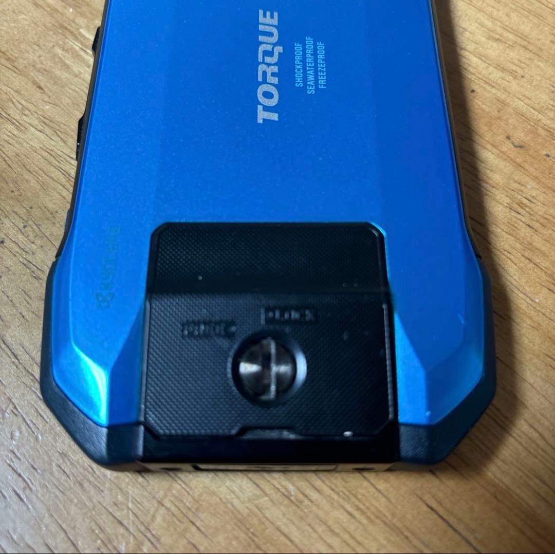 新品/限定品 ジャンク品 au TORQUE G04 ブルー 京セラ KYV46 ブルー