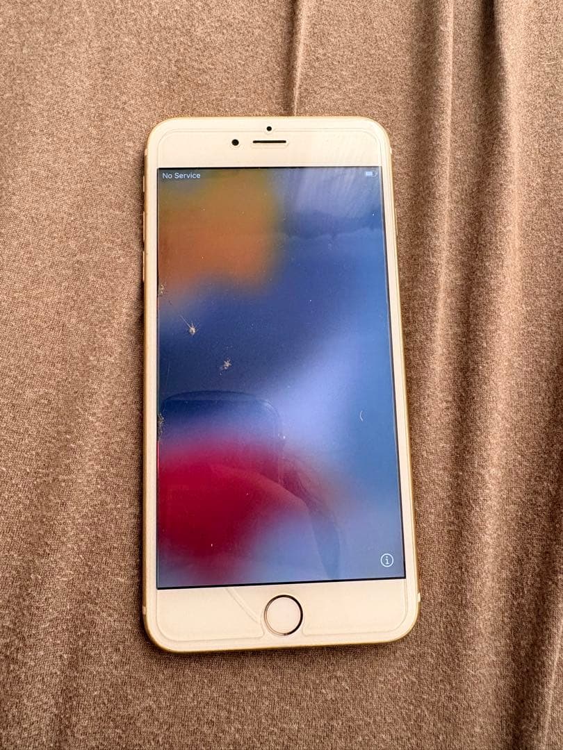 iPhone 6s ゴールド 本体 - メルカリ