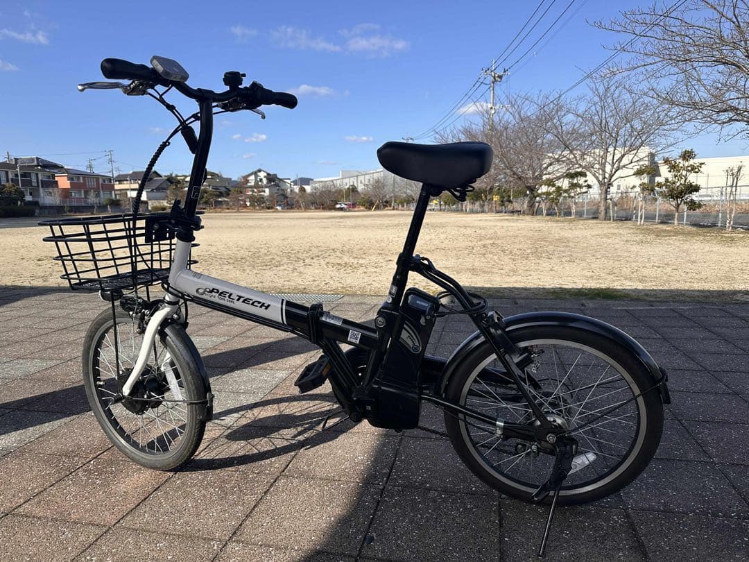 PETTECH 折りたたみ自転車 ホワイト/ブラック - メルカリ