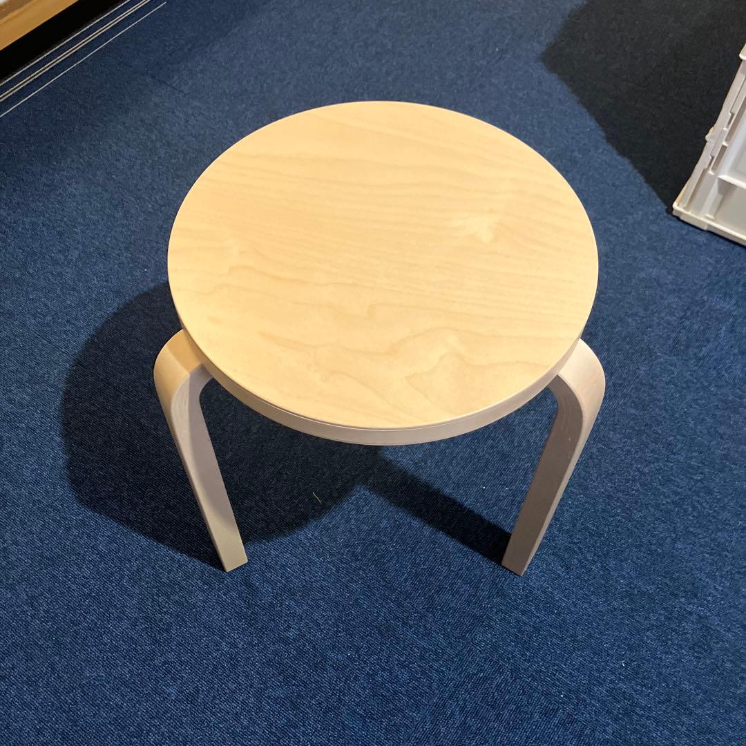 アルテック スツール　60 ナチュラルラッカー 公式】Artek（アルテック）- スツール60 ナチュラルラッカー – Artek