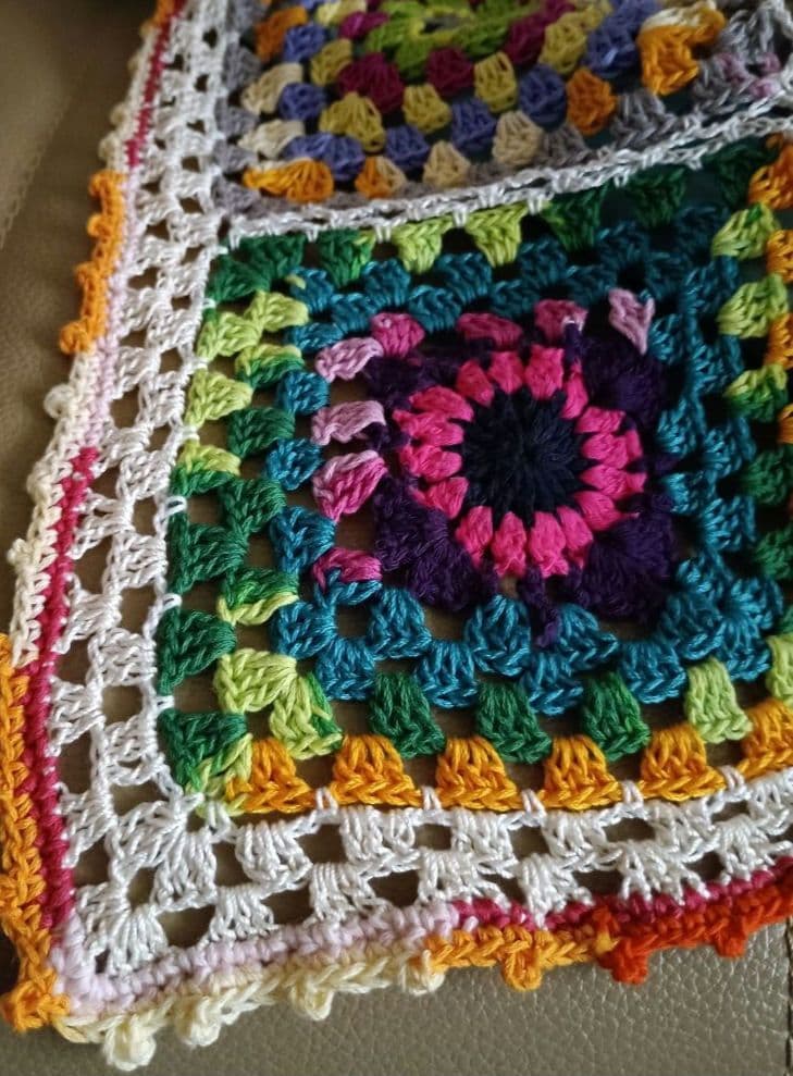 カラフル マルチカバー大判 ハンドメイド☆モチーフ編みブランケット