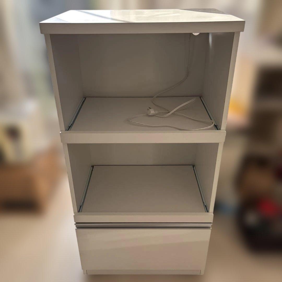 レンジ台　レンジボード　コンセント付き　ホワイト　幅60cm レンジ台 幅60cm 完成品 一人暮らし コンパクト 家電収納 省スペース
