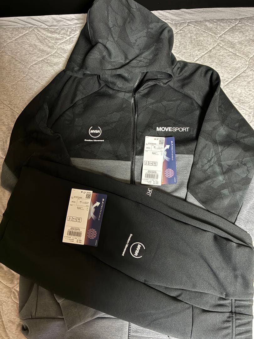 DESCENTE 今月20日迄出品　最終値引き 期間限定店舗】DESCENTE 新宿髙島屋 2026/2/15（日）～2026/2/24（火）