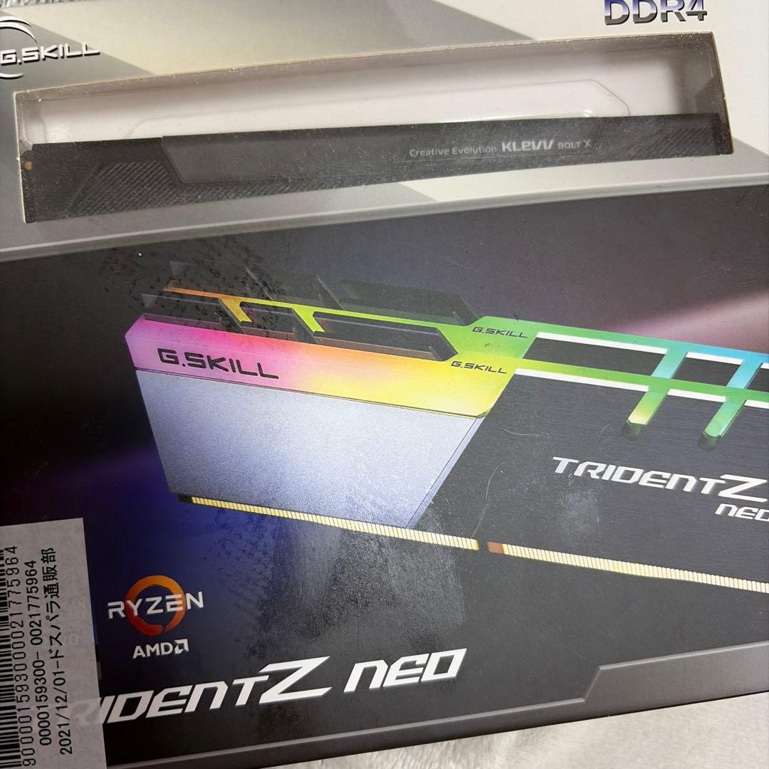 KLEVV BOLT X DDR4 16GB*2(32gb) 3600 - メルカリ