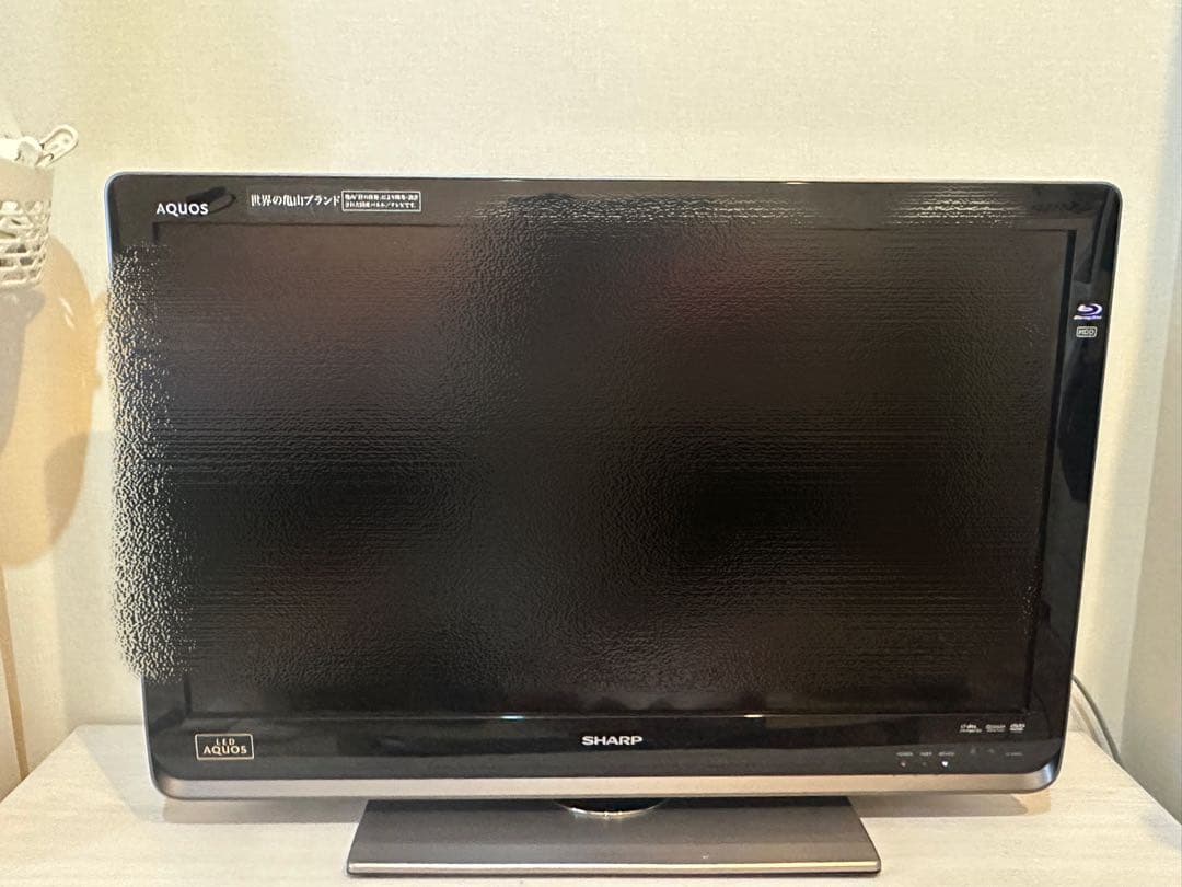 AQUOS LC-32DR3 32型 液晶テレビ 本体＋リモコン付き Amazon | シャープ 32V型ハイビジョン 液晶テレビ ブルーレイ