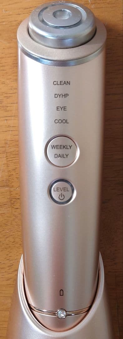 い*ま様 【匿名配送】YA-MAN　フォトプラスシャイニー　M18 美顔器 箱つ Amazon.co.jp: ヤーマン 美顔器 フォトプラス シャイニー BeautyBox