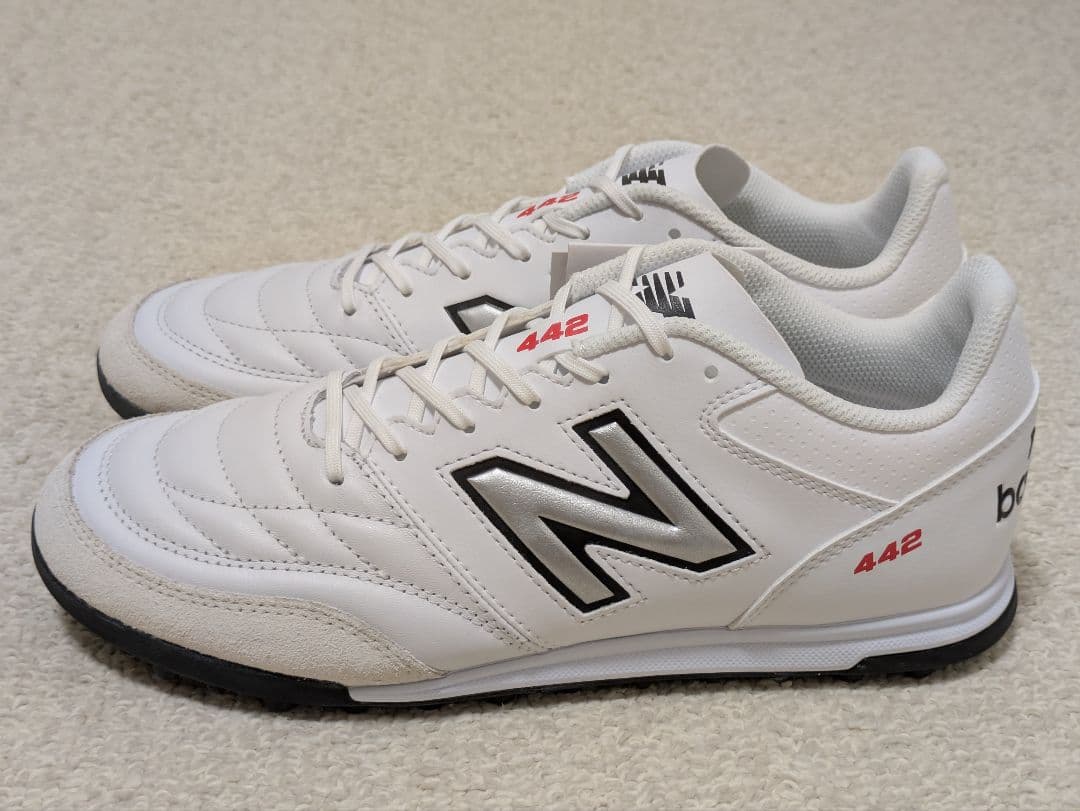 新品未使用 ニューバランス442 V2 サッカーシューズ ホワイト 26.5cm