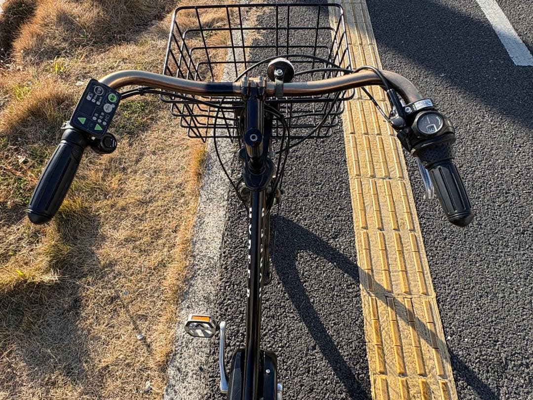 中古ブリヂストン電動アシスト自転車　12.3Ah 大阪　007番