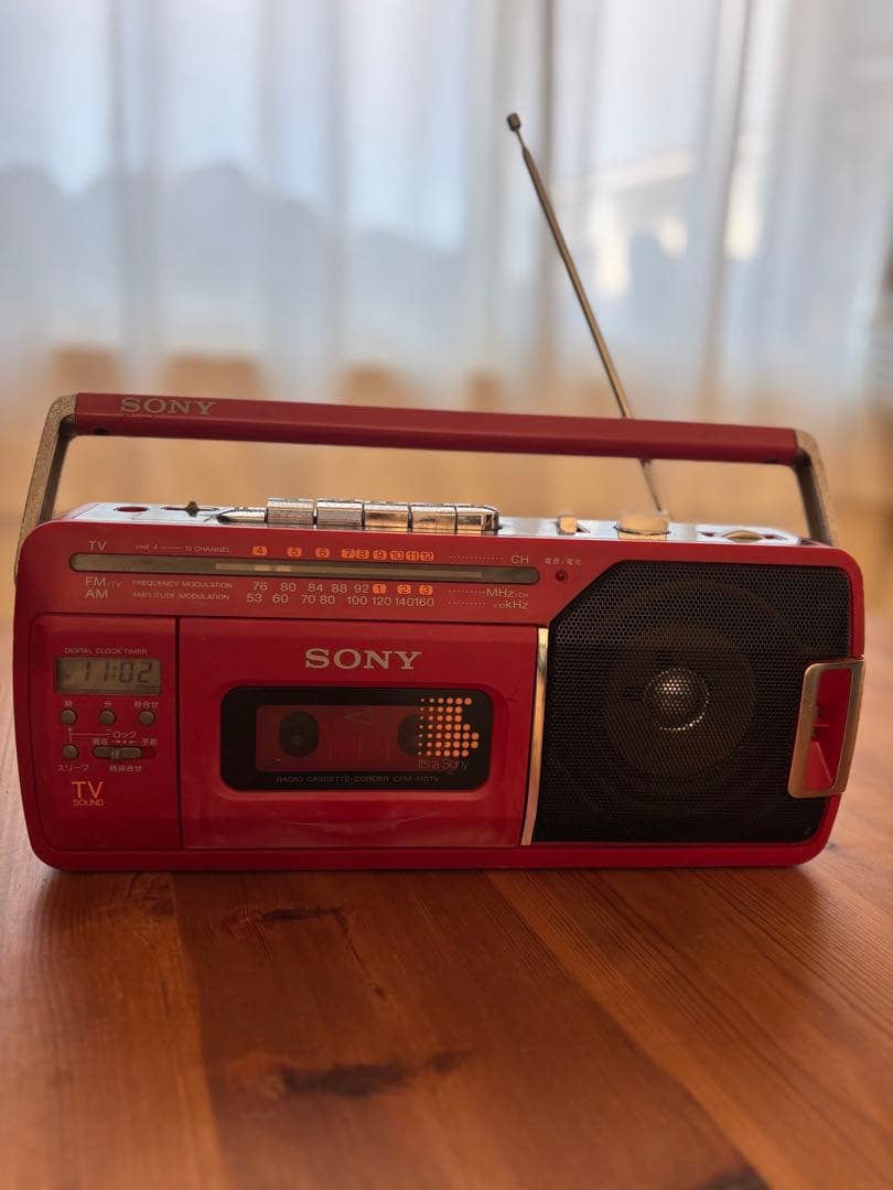 SONY 赤 ラジオ・カセットプレーヤー レトロ - メルカリ