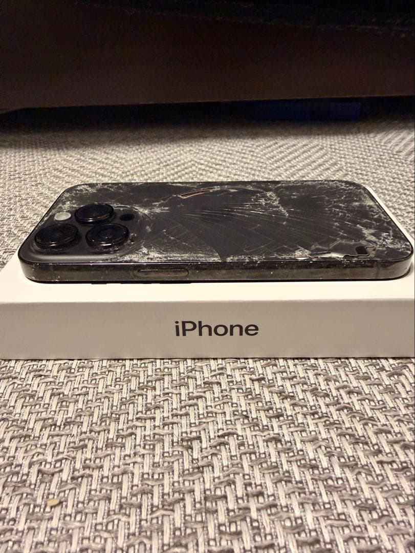 iPhone 14 pro 512GB 背面 液晶漏れ ジャンク - メルカリ