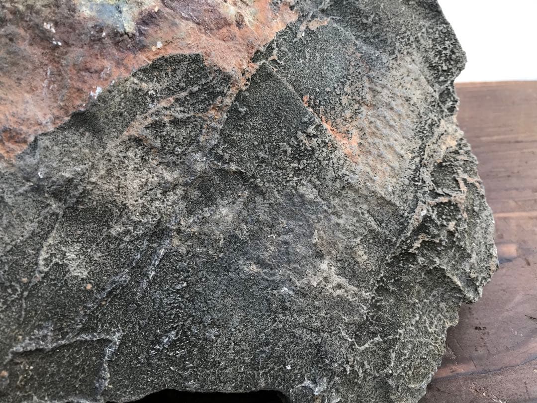 水石】銘石 加茂川『古道真黒石』 - メルカリ