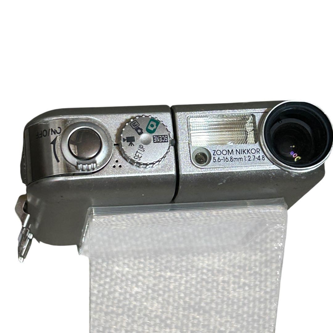 稼働品 人気のオールドコンデジ Nikon COOLPIX SQ 希少な充電器付