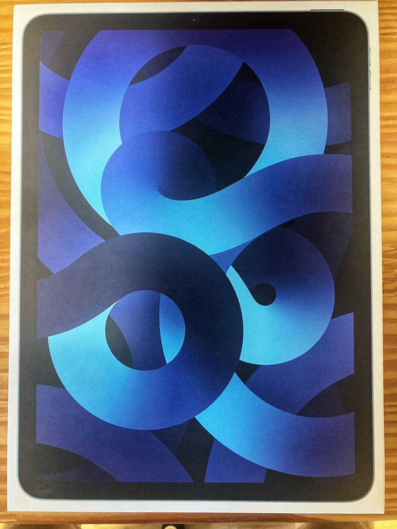 （LEON）美品 iPad Air 第5世代 64GB Wi-Fi ブルー Refurbished iPad Air Wi-Fi 64GB - Blue (5th Generation) - Apple