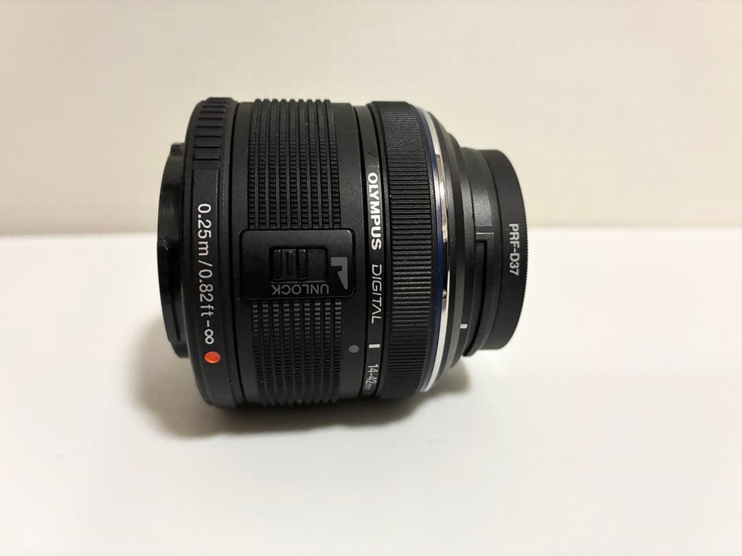 M.Zuiko 14-42mm f3.5-5.6 II R レンズ　ブラック