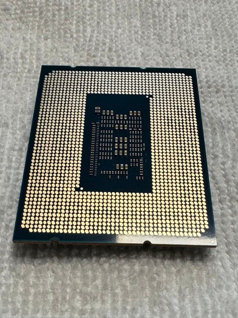 第12世代 Intel core i3 12100T 動作確認済み - メルカリ
