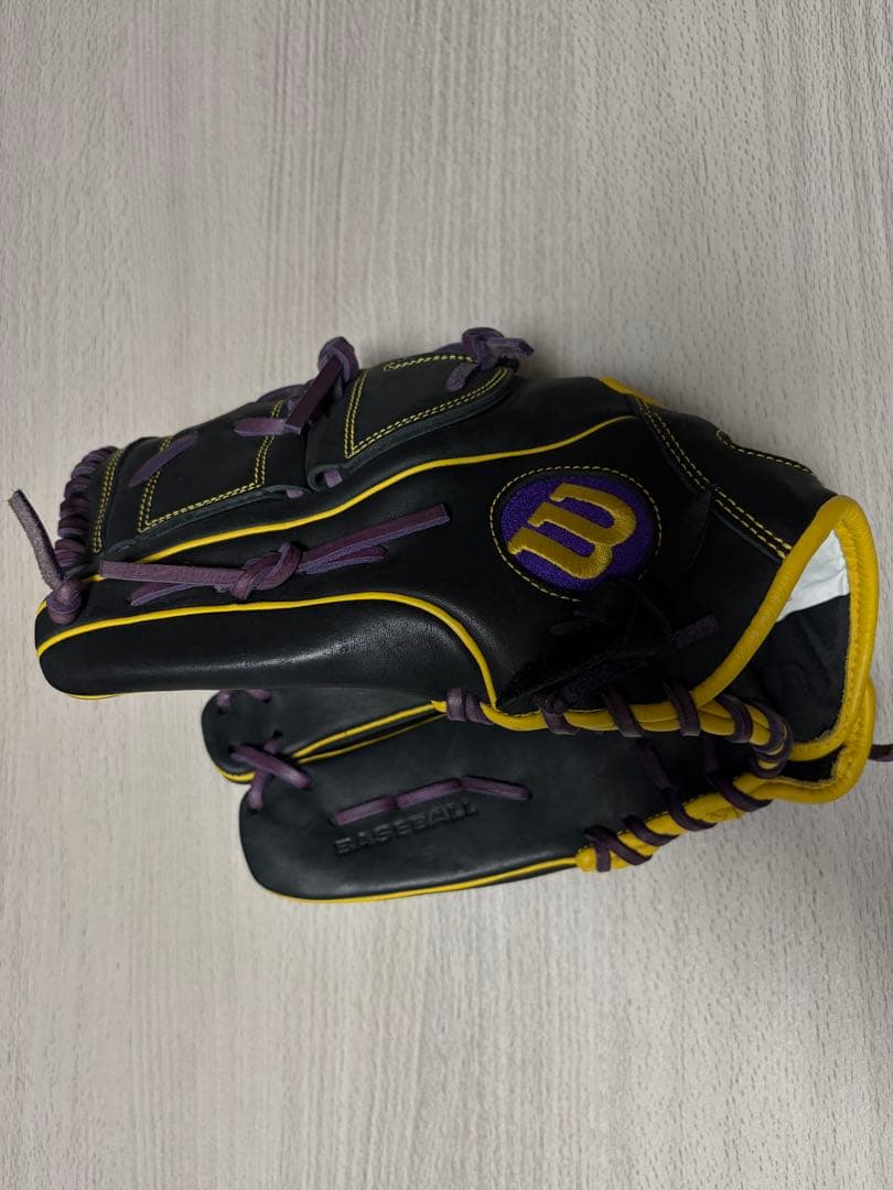 WILSON 野球グローブ A1600（左投げ用） ウイルソン（Wilson）（メンズ）硬式用グラブ 投手用 ユーティリティ用