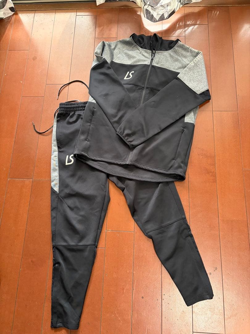 ルースイソンブラ上下ジャージセット　160 ブラック ルースイソンブラ（LUZ e SOMBRA） SALE 3割引 セール品 LUZeSOMBRA