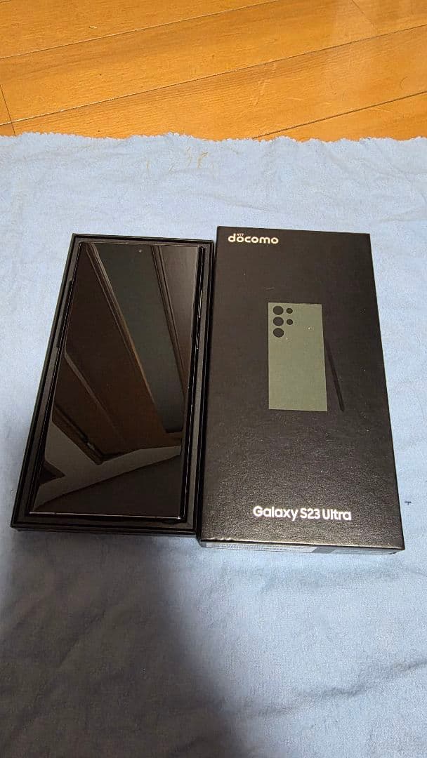 Samsung Galaxy S23 Ultra docomo　Green Amazon.com: SAMSUNG Galaxy S23 Ultra 5G Factory Unlocked 512GB