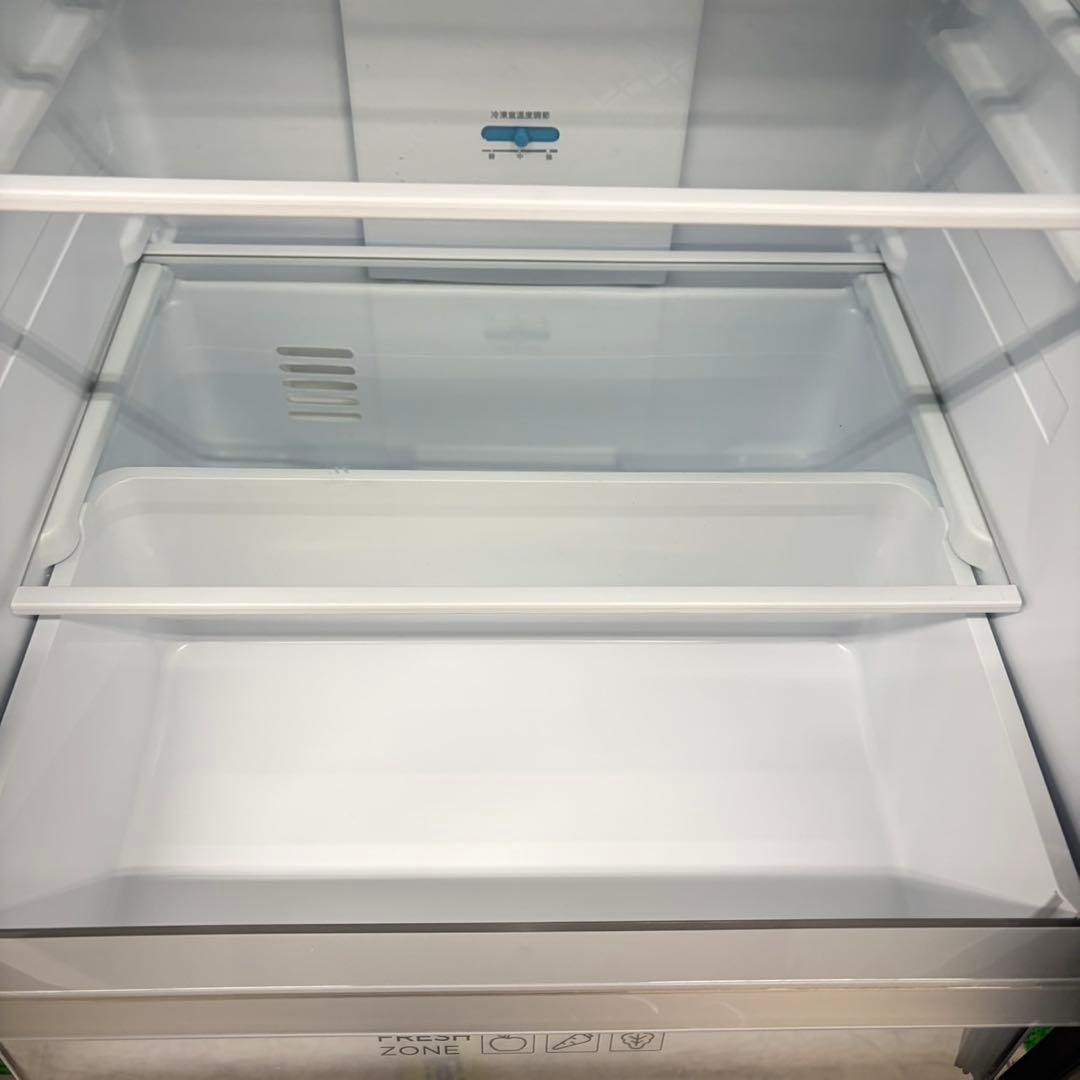 625 2025年製 冷蔵庫 186L 右開き 小型 一人暮らし 2ドア 安い - メルカリ