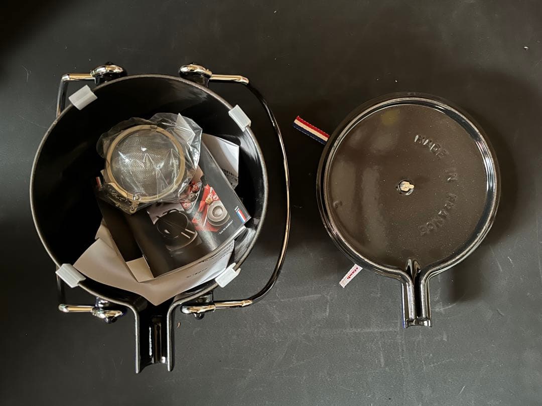 staub ストウブ ラウンド ティーポット ケトル 1.15L 茶こし付