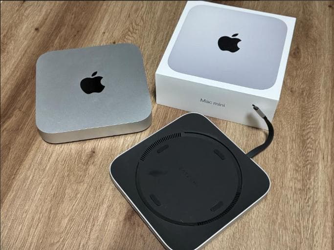 美品 MAC mini M1 8GB 512GB satechiハブ付き Amazon.com: Satechi Mac mini Hub & Stand with SSD Enclosure for
