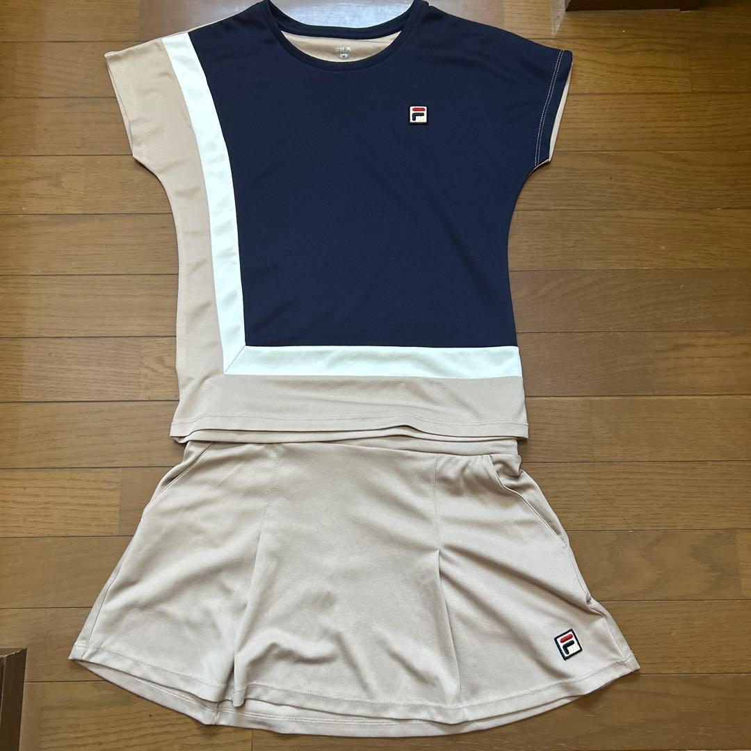FILA テニスウェア セットアップ ネイビー/ベージュ - メルカリ
