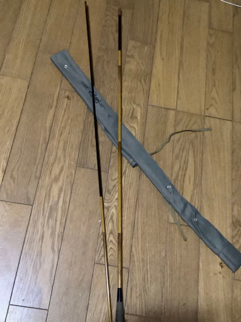 ヘラブナ竿 朱紋峰 飛造り 希少 8尺 3本継 - メルカリ