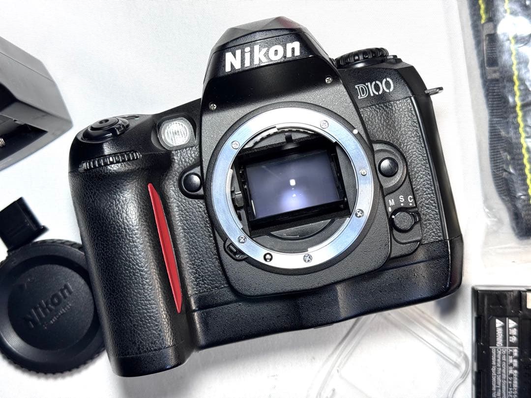 ニコン Nikon D100 美品 純正付属品多数 BM-2含む - メルカリ