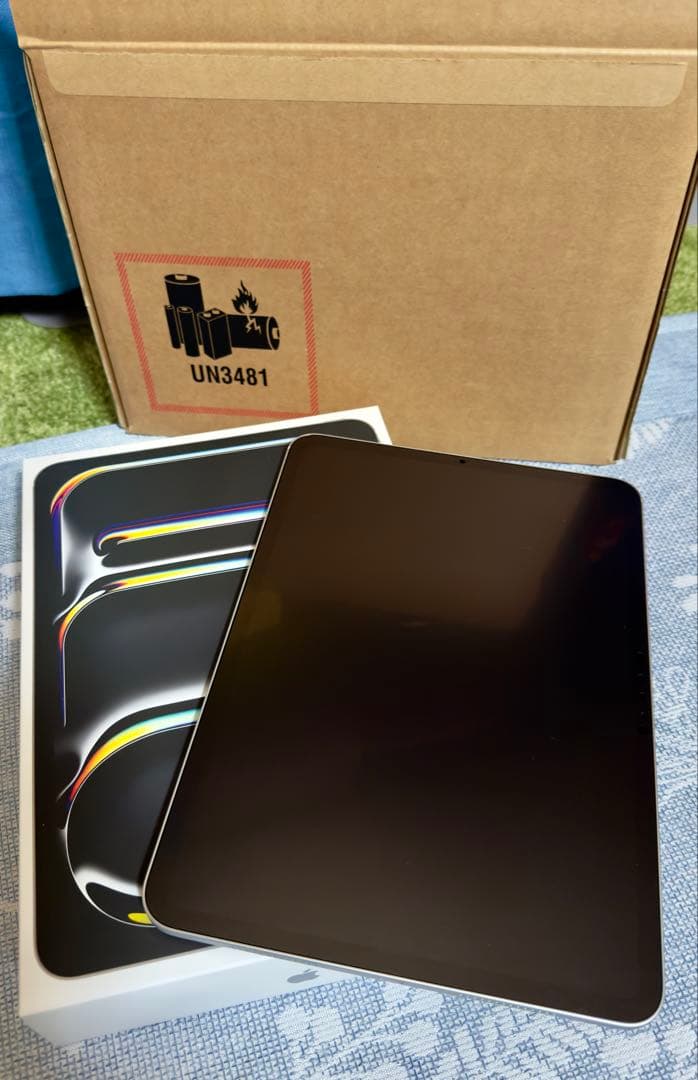 【使用少・付属品未使用】iPad Pro 11(M4) 256GB Wi-Fi Apple iPad Pro 11インチ (M4) Wi-Fi 256GB 2024年春モデル 価格比較