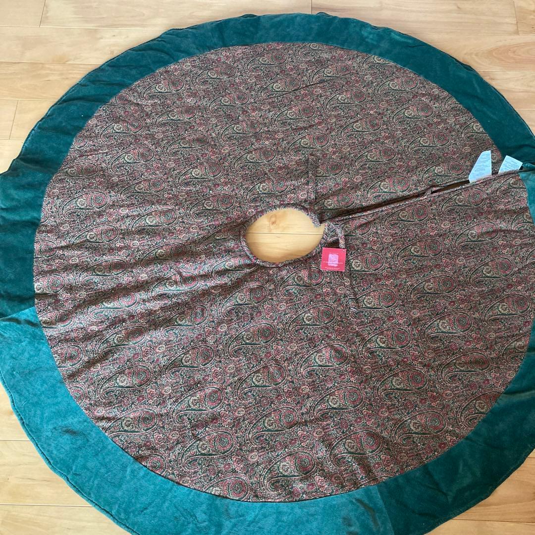 断捨離の為更にお値下げ。クリスマスツリー　スカート　直径147センチ クリスマスツリースカート 直径60cm レッド