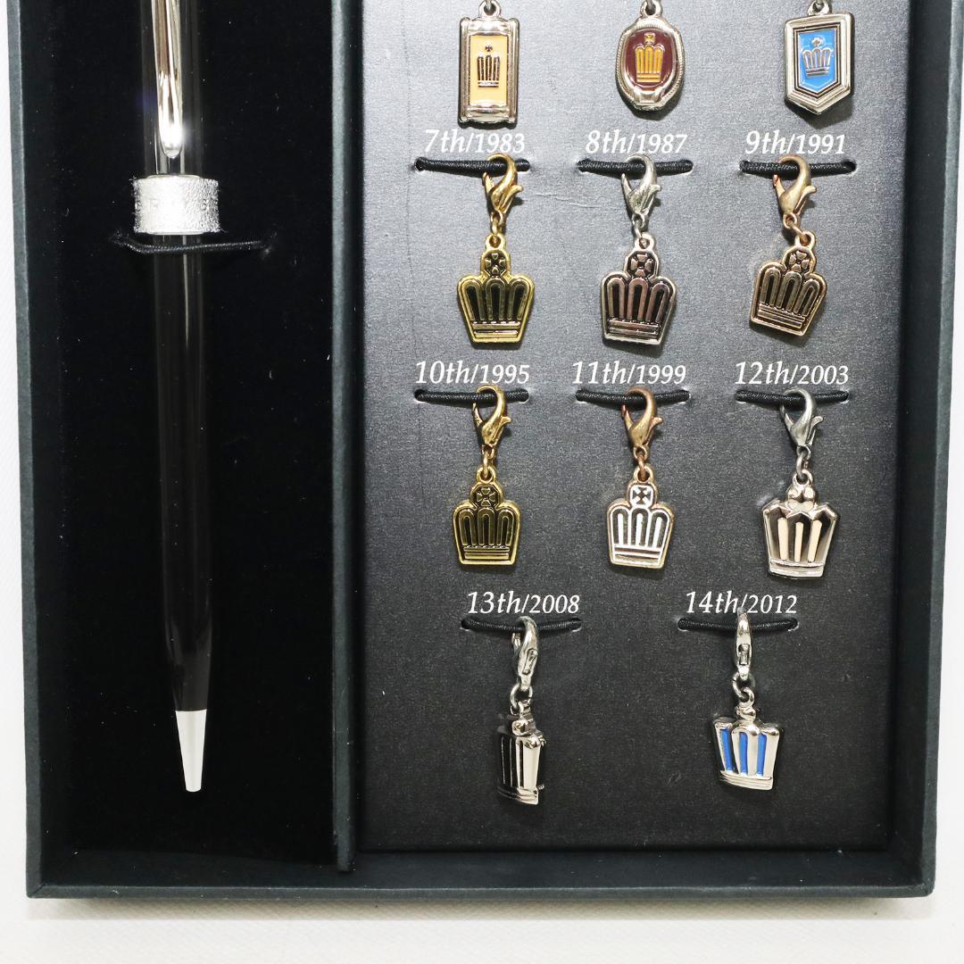 非売品 トヨタクラウン クロス ボールペン 歴代エンブレム チャーム