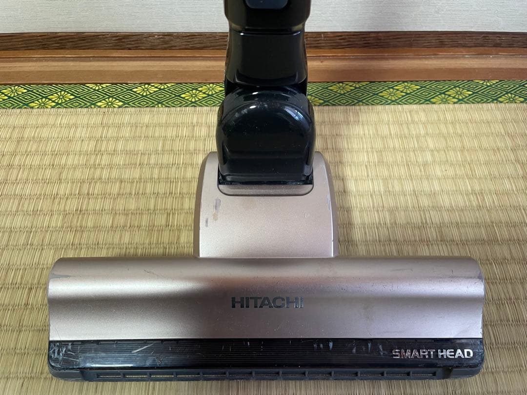HITACHI スティッククリーナー PV-BHL2000J充電器スタンド付き - メルカリ