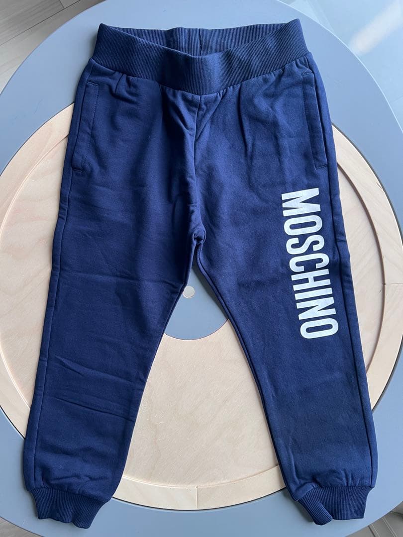 新品未使用 Moschino モスキーノ キッズ スウェット 上下セット 5A
