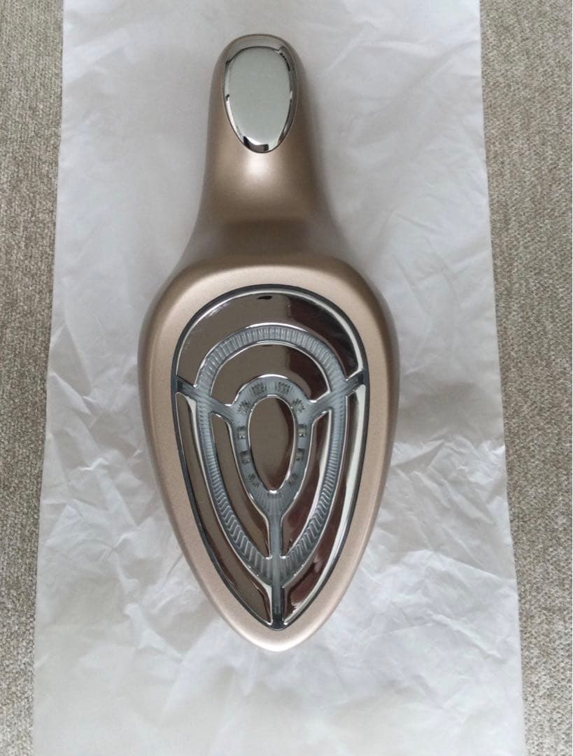 MEラボンエクラ ME LABOUM 美顔器 - メルカリ