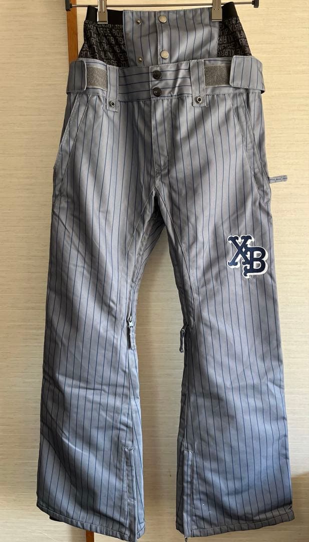 X LARGE×BONFIREスノーウェア　希少デザイン X LARGE×BONFIREスノーウェア 希少デザイン