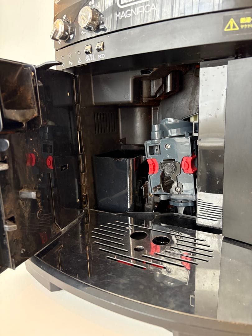DeLonghi Magnifica エスプレッソマシン（ジャンク品） - メルカリ