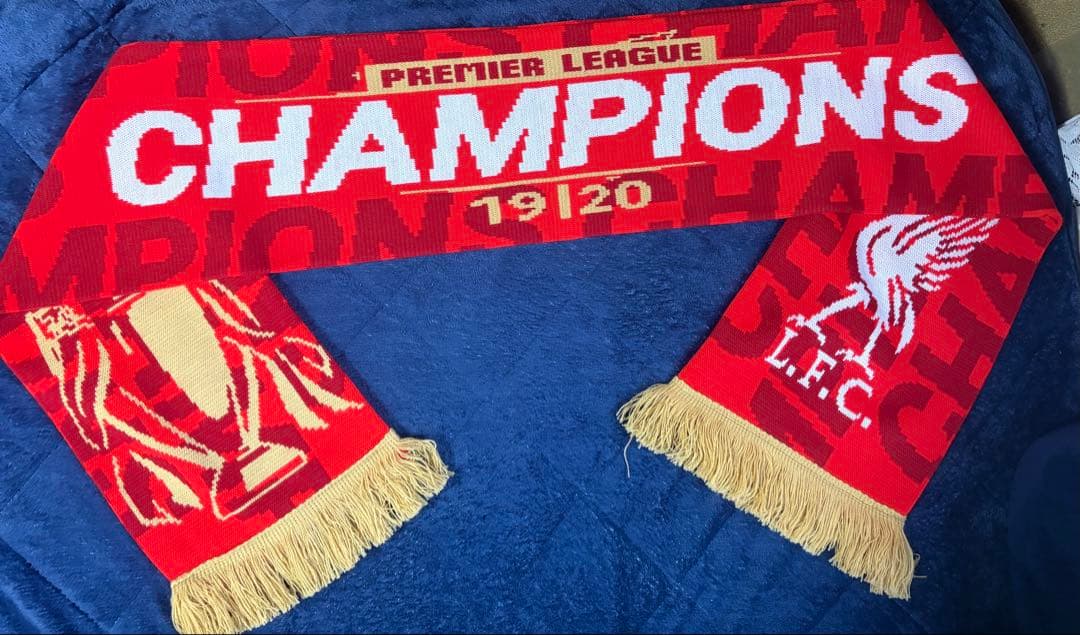 優勝記念品/日本未発売】 リバプール チャンピオン 19/20 マフラー