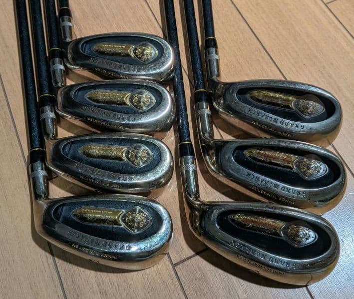 MIZUNO グランドモナーク ロイヤルクレスタ　アイアン7本セット ミズノ グランドモナーク・ロイヤルクレスタ アイアン (8本セット