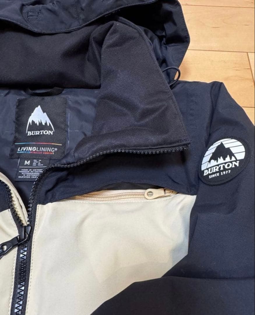 BURTON スノーボードジャケット M 黒/ベージュ - メルカリ