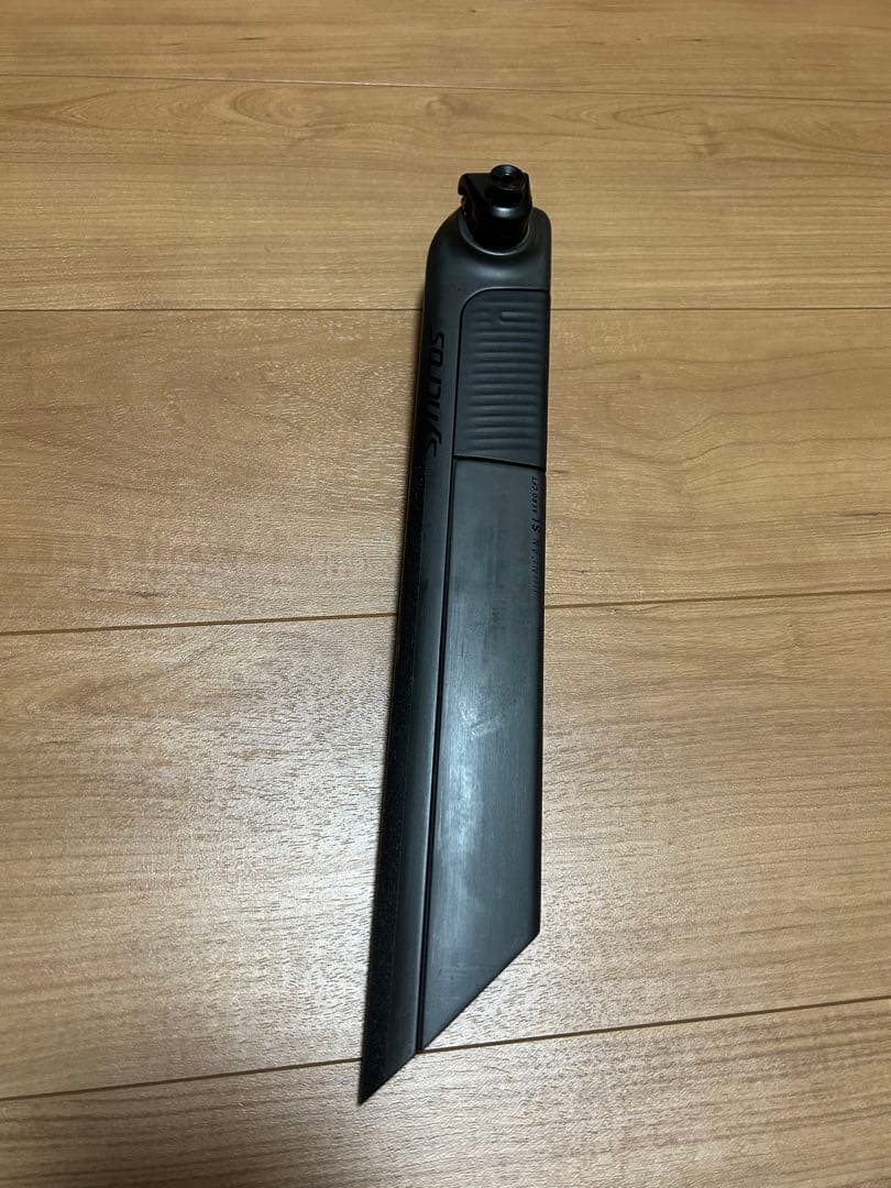 SYNCROS DUNCAN SL AERO CFT ライト付き SYNCROS Duncan SL Aero CFT Seatpost, 15mm offset