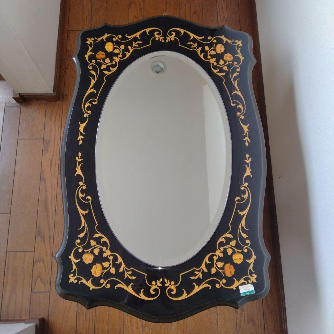 ドマン DEMAIN 楕円形の装飾鏡 黒地金色花模様 黒 ブラック - メルカリ