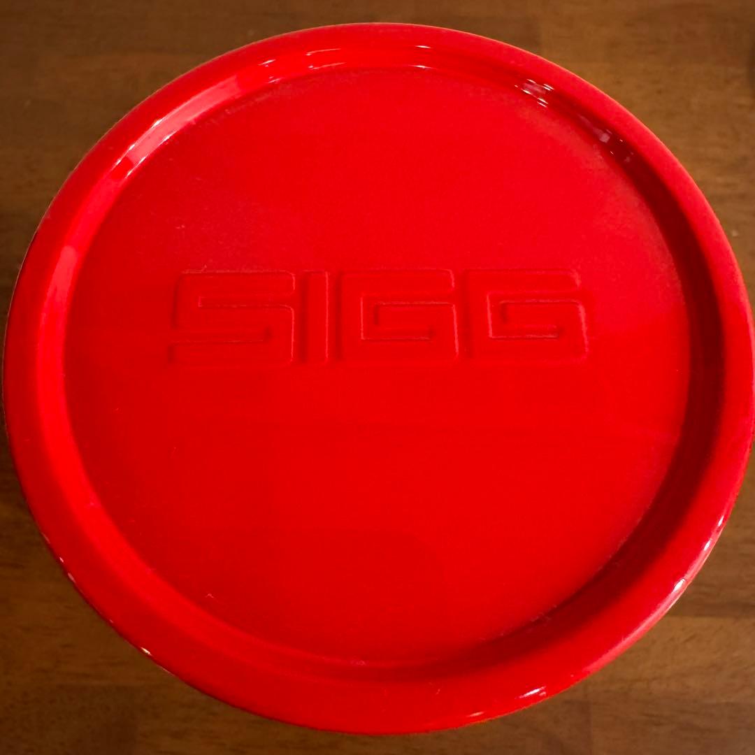 希少！Supreme SIGG / 0.75L フードジャー \"Red\"