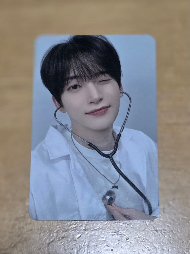 CRAVITY ジョンモ トレカ【ビティ病院ver】 - メルカリ